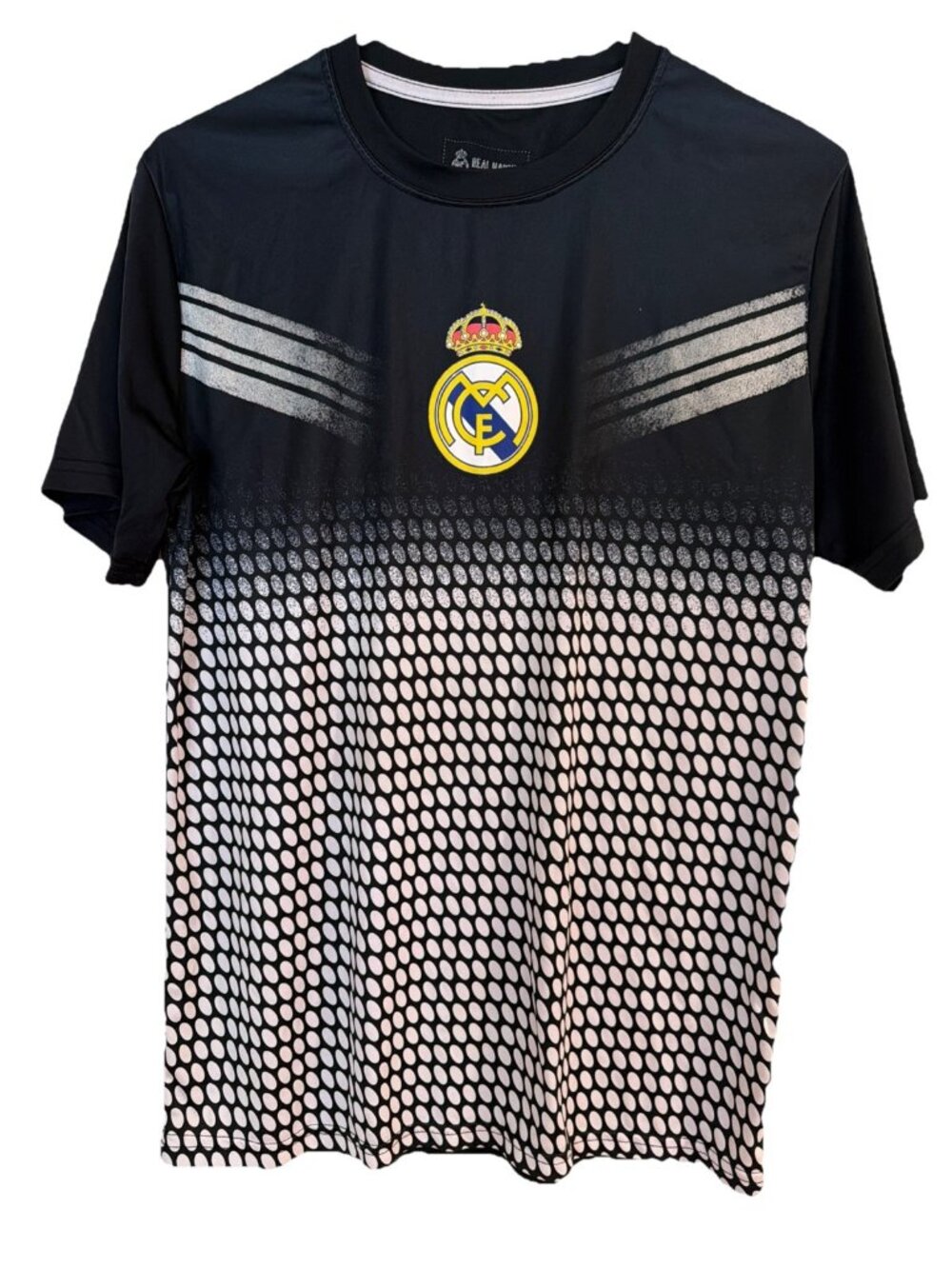 Real Madrid Mens Black / White  Soccer Football Jersey Size Small Sports